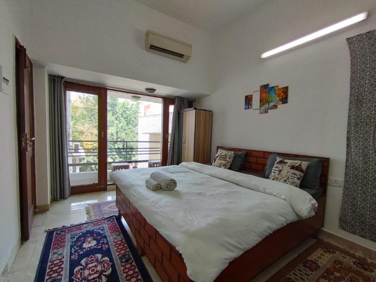 A Sleepy Fox Hostel Új-Delhi Kültér fotó